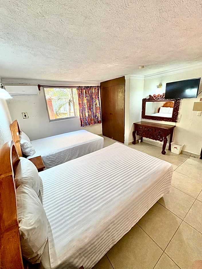 Suites Cancun Center