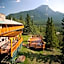Overlander Mountain Lodge