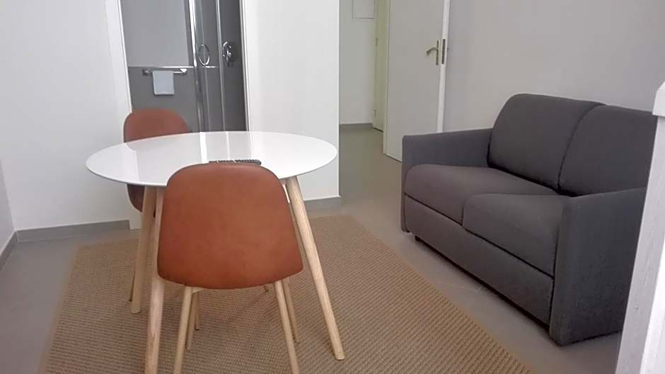 Piano Nobile by Napoliapartments