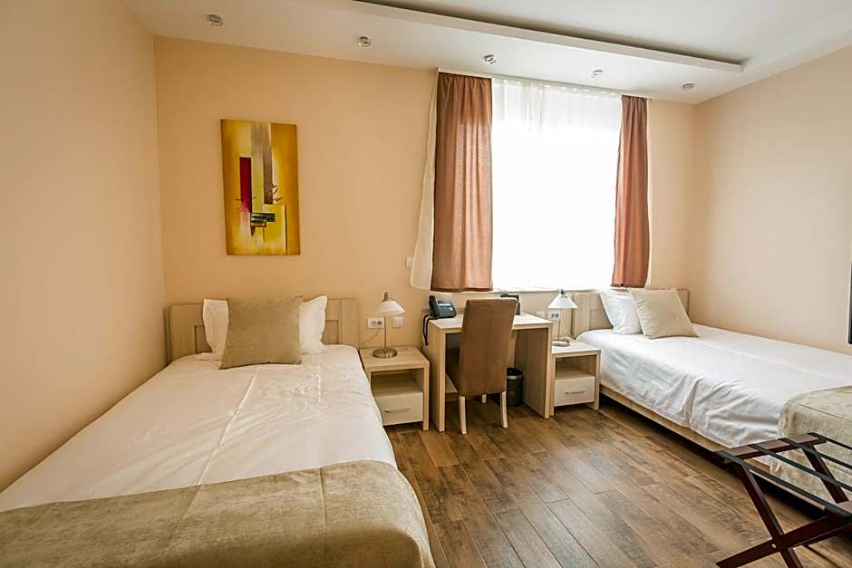 Hotel Mar Garni