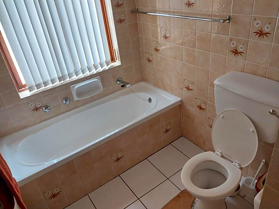 Serenity Shores Backpackers