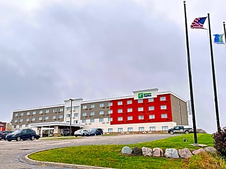 Holiday Inn Express Big Rapids by IHG
