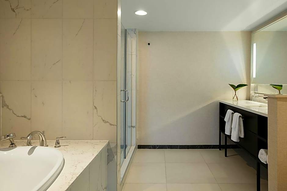 Renaissance by Marriott Boca Raton Hotel