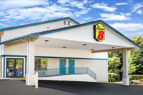 Super 8 by Wyndham Bremerton