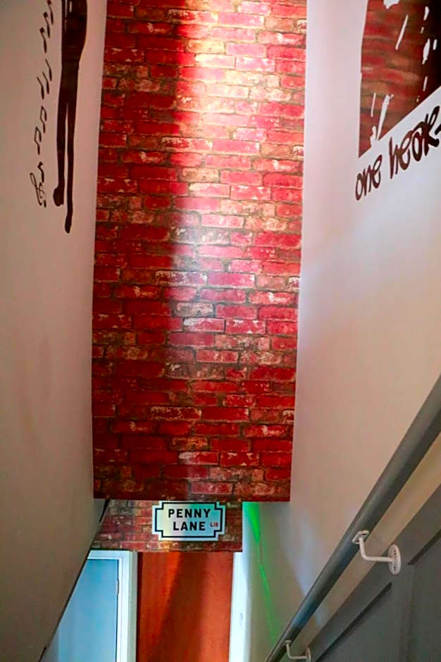 The Liverpool Pod Travel Hostel