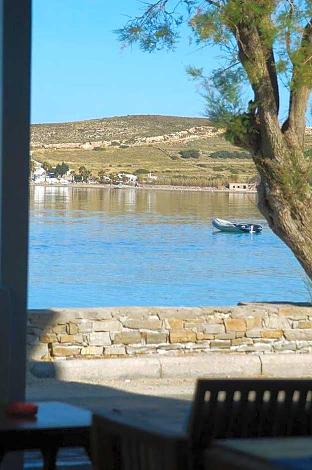 Hotel Paros