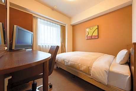 Standard Double Room with Small Double Bed - Non-Smoking