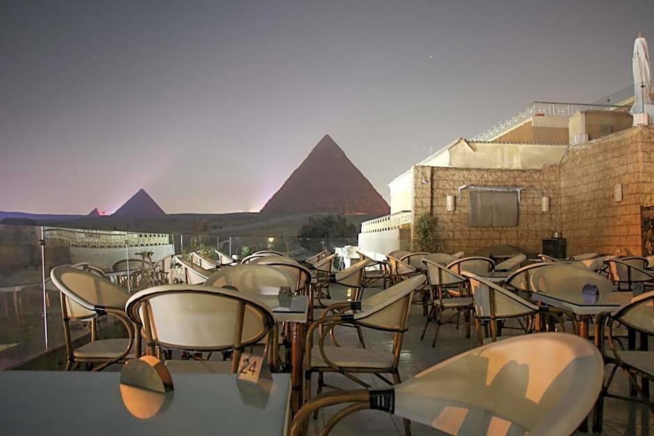 Pyramids Valley Boutique Hotel