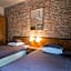 Finger Guest Rooms