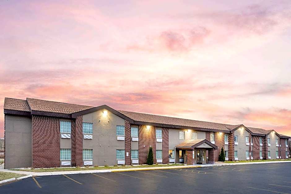 Baymont by Wyndham Beloit