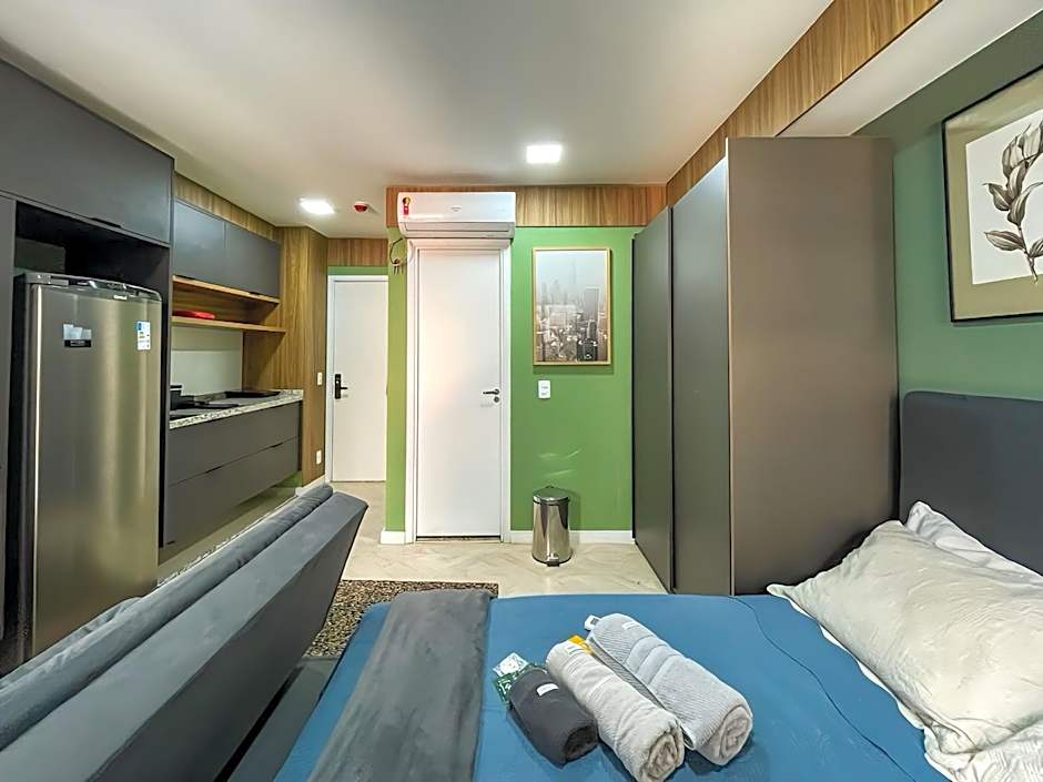 Studio in Jardins next to the Oscar Freire metro