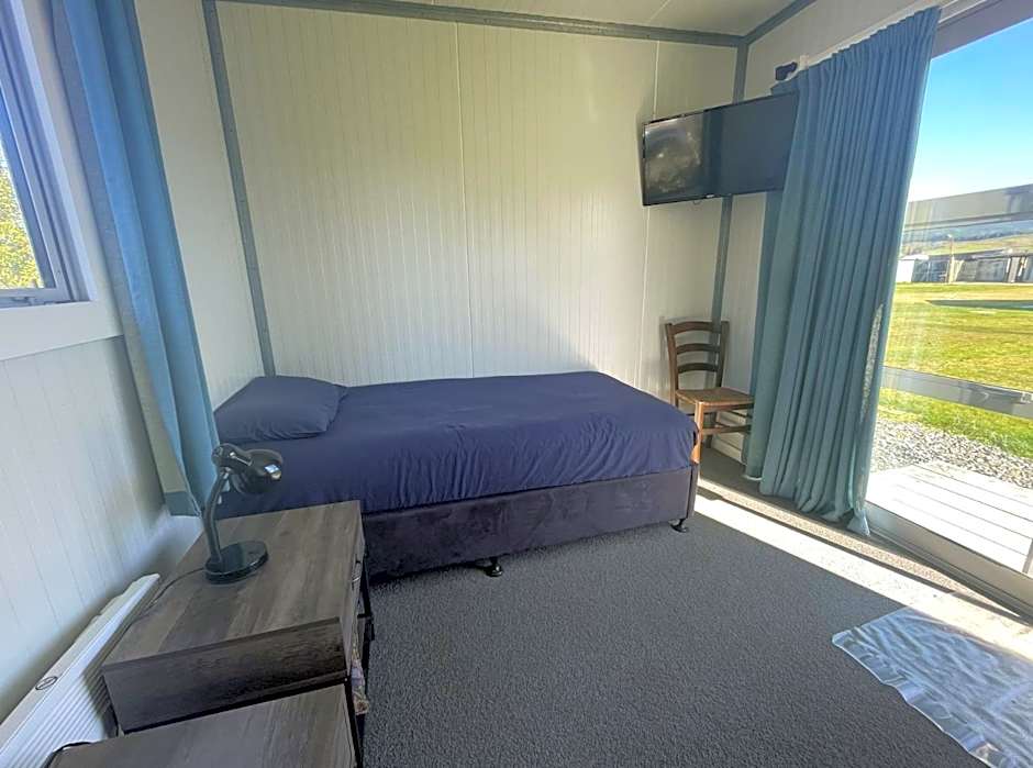 Beaumont Hotel and Holiday Park