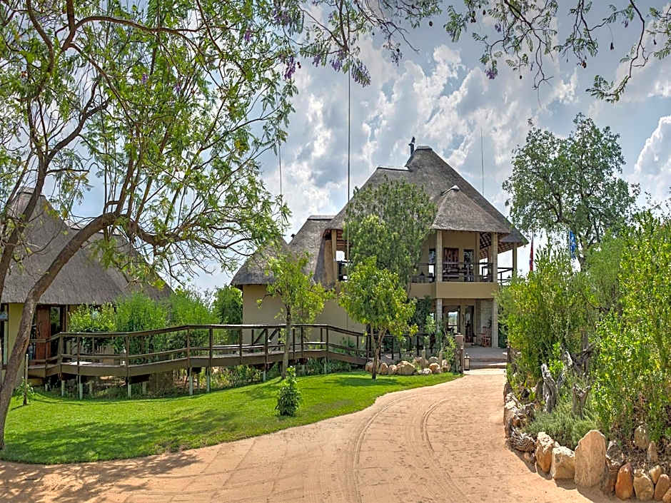 Makumu Private Game Lodge