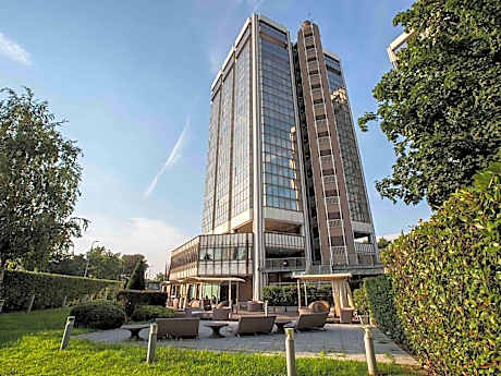 Best Western Plus The Hub Hotel