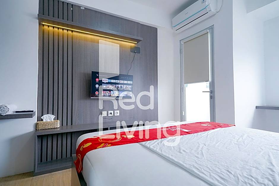 RedLiving Apartemen Gunung Putri Square - Sansan Room