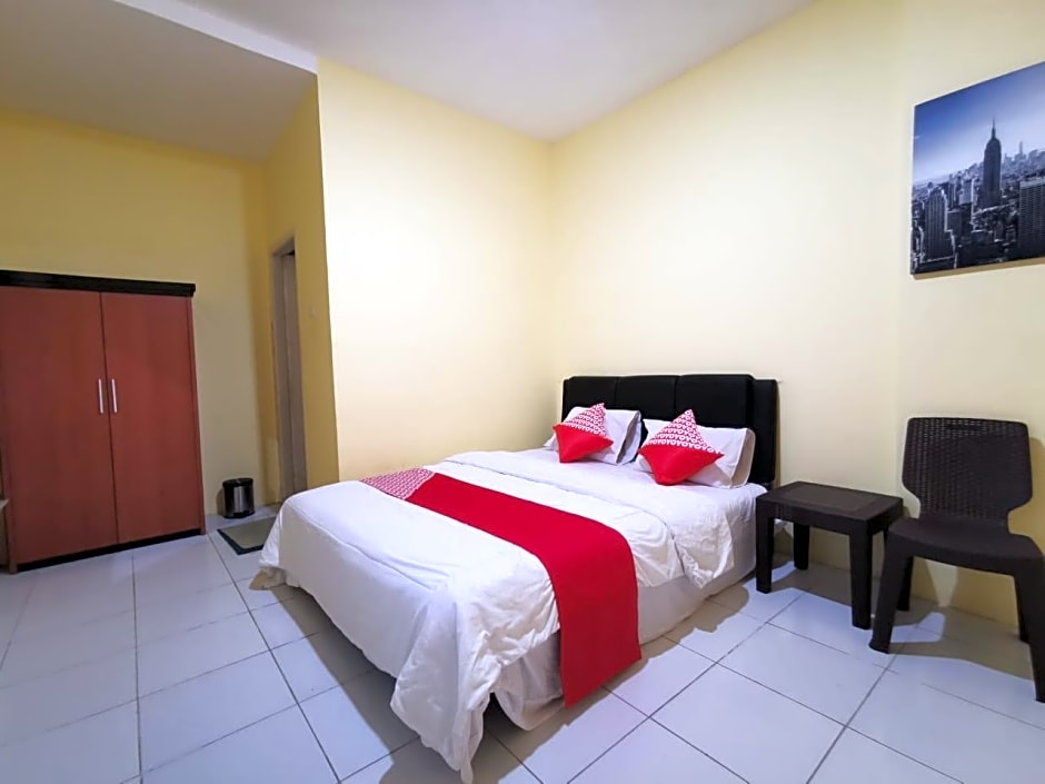 Photo 1 of 23 of OYO 3189 HSP Residence