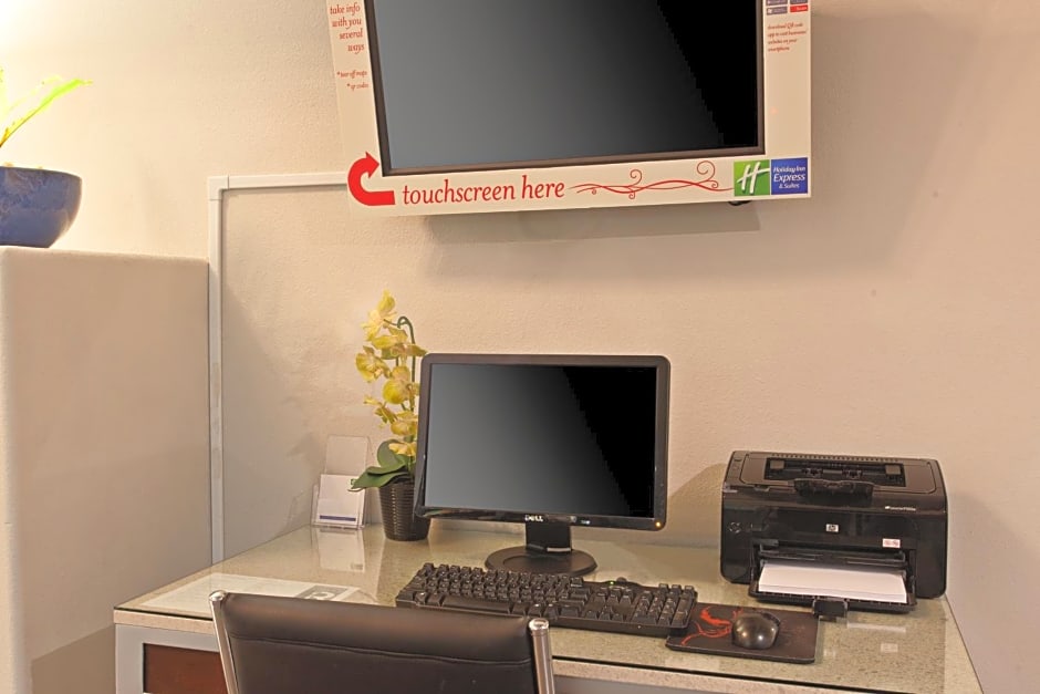 Holiday Inn Express Temecula By IHG