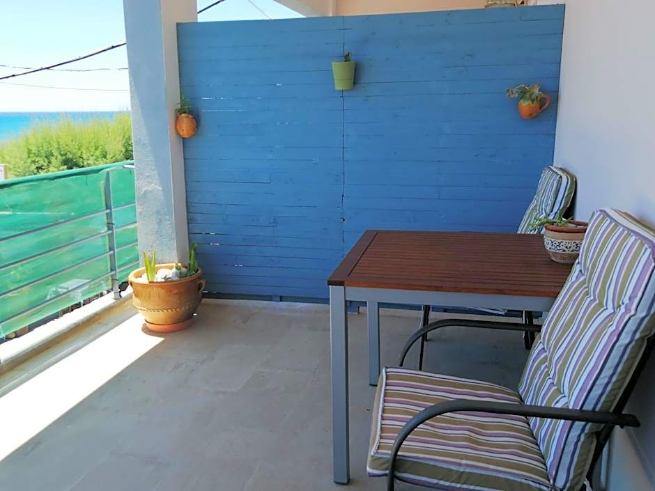 Jason Rooms & Studios