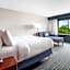 Courtyard by Marriott Manchester-Boston Regional Airport