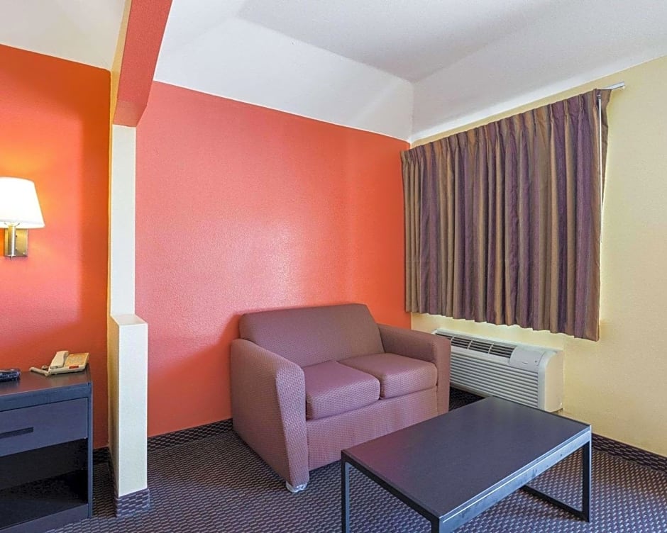 Rodeway Inn & Suites Humble