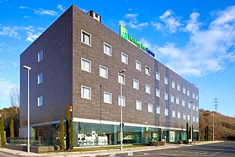 Holiday Inn Express Pamplona By IHG