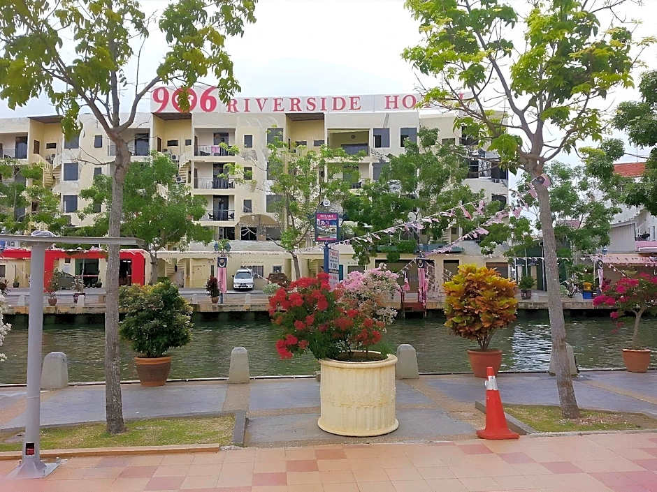 906 Riverside Hotel Malacca