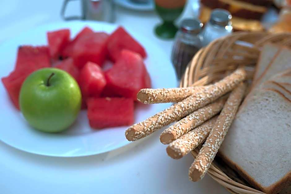 Mare Naxia Hotel