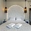 Porto Dema Luxury Suites