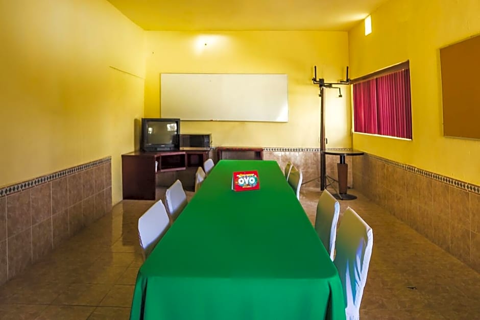 OYO Hotel Oasis