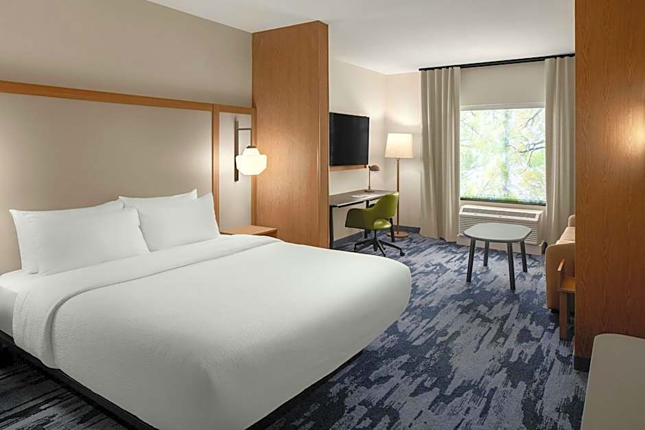 Fairfield by Marriott Inn & Suites Traverse City