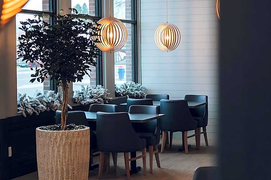 Four Points by Sheraton Penticton at the Convention Centre