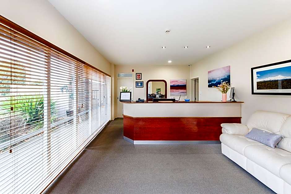 Fitzherbert Regency Motor Lodge