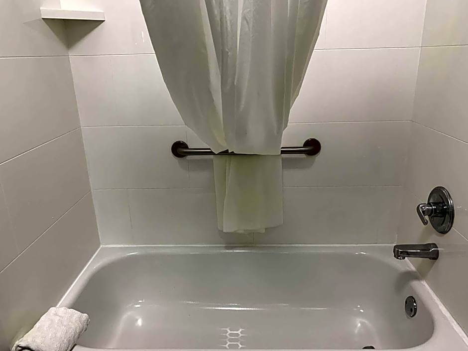 Best Western Plus Olive Branch Hotel & Suites