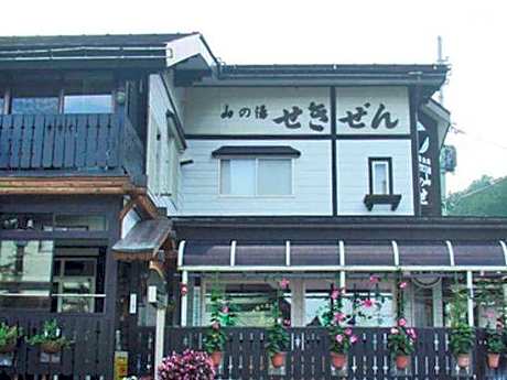 Ryokan Sekizen