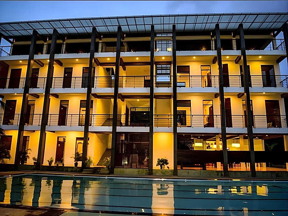 Olanro Negombo Hotel