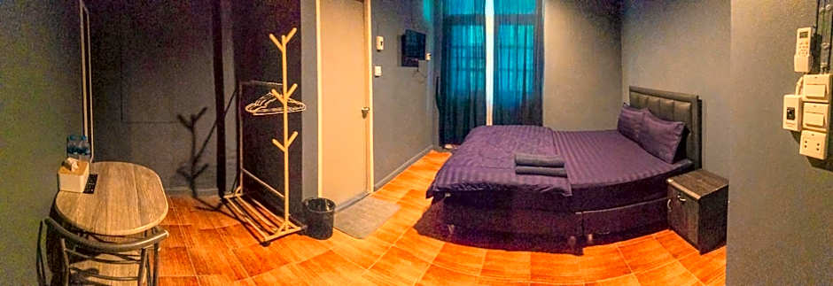 airport house