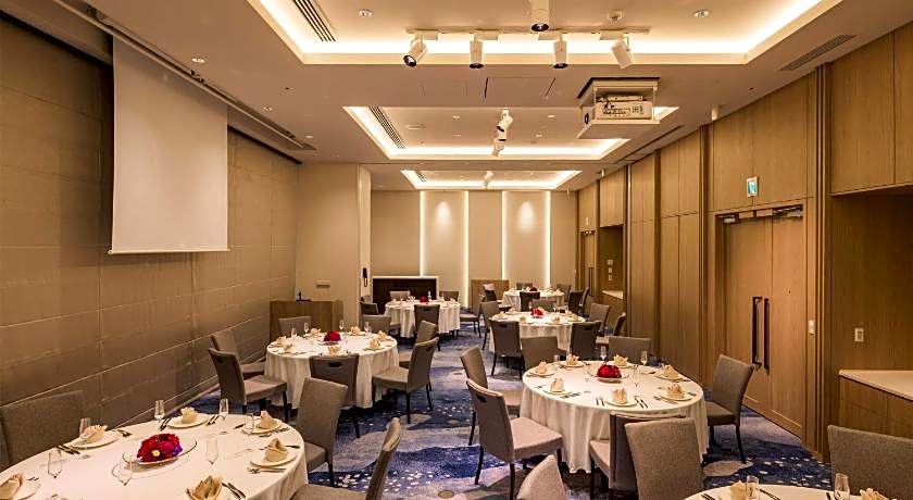 DoubleTree by Hilton Toyama