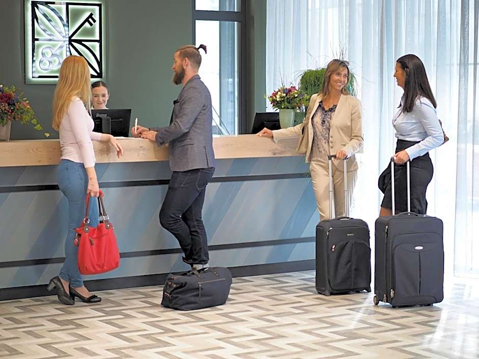 sander Hotel