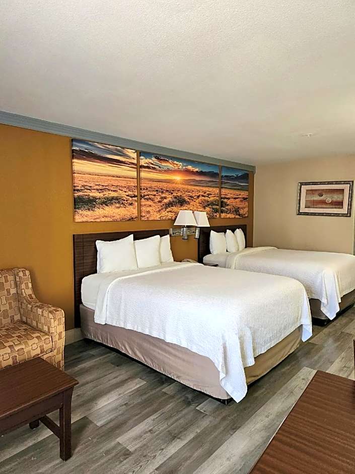 Days Inn by Wyndham Rosenberg