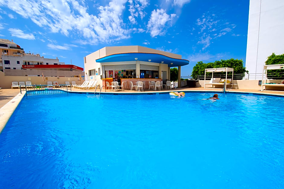 Poniente Playa Aparthotel