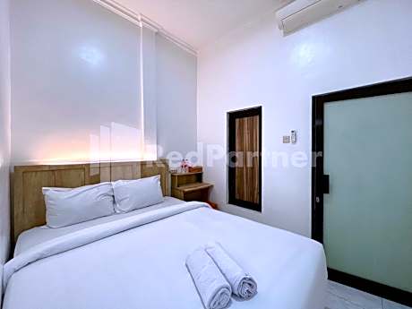 D Palma Near Lokananta Manahan Mitra RedDoorz