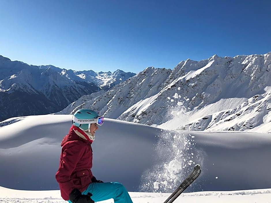 Hotel Garni Central - Zimmer - Studios - Apartments