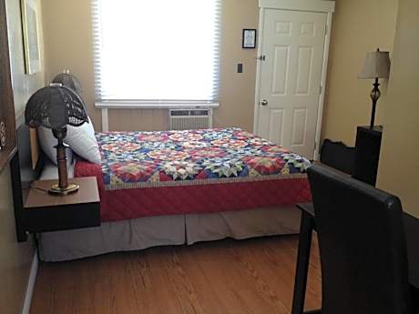 Queen Room - Disability Access