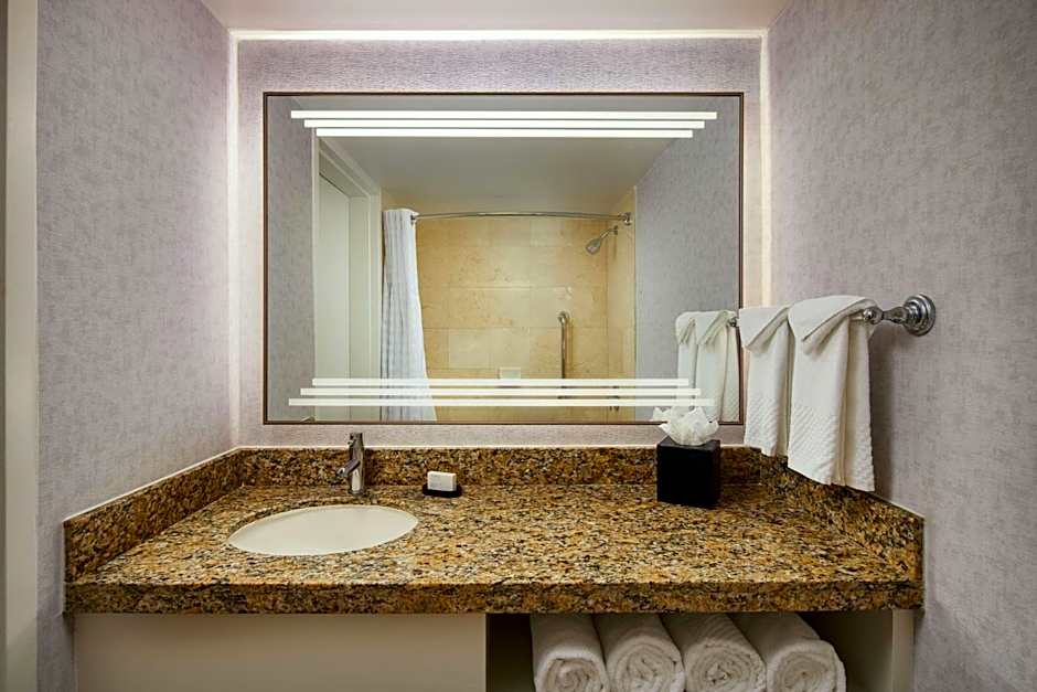 Embassy Suites By Hilton West Palm Beach