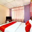 OYO 90929 DJ Hotel