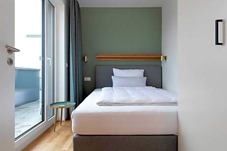 One Bedroom Apartment