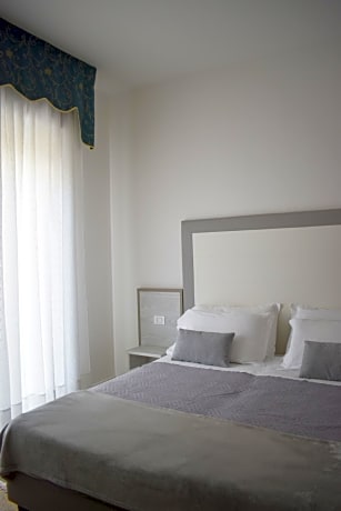 Quadruple Room with Balcony