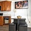 ML 343 Ski-InOut Island Kitchen Steps to Ballhooter Sleeps 6
