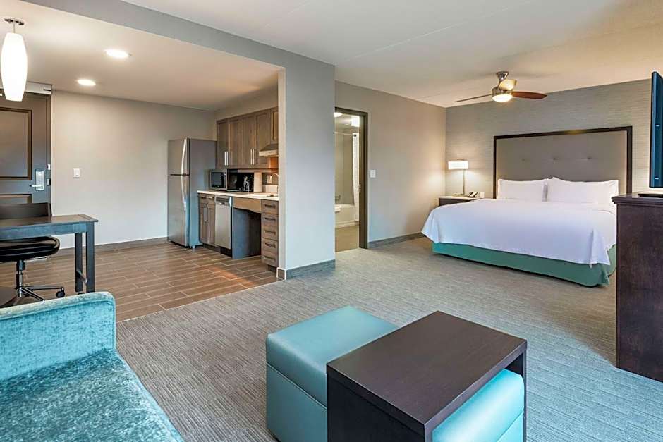 Homewood Suites by Hilton Ottawa Airport