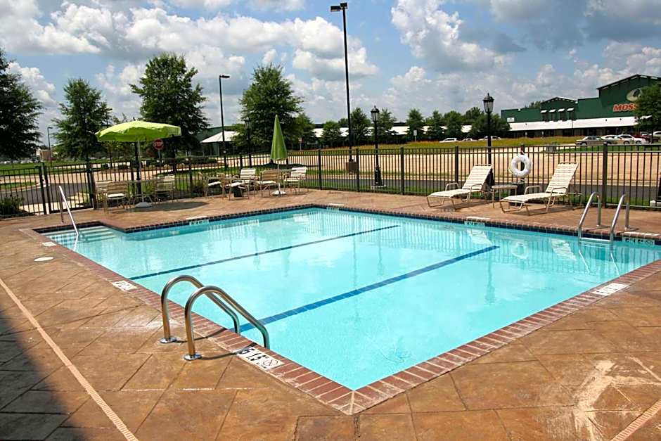 Hampton Inn By Hilton & Suites West Point